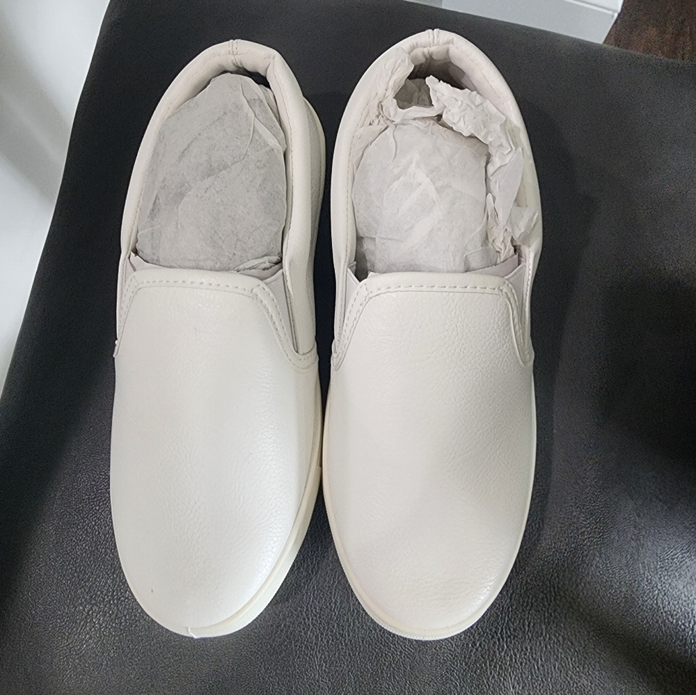 New JustFab Alice Women Slip on Casual Shoe